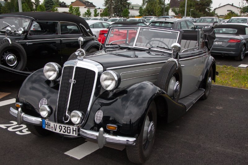 Horch Treffen Hanau 29.05.2015_007.jpg